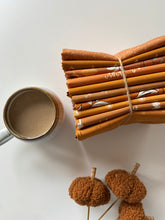 Load image into Gallery viewer, Amberwood Fat Quarter Bundle