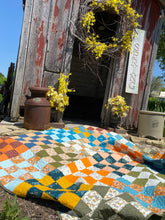 Load image into Gallery viewer, Heirloom 16-Patch Quilt Kit