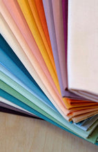 Load image into Gallery viewer, Signature PURE Solids Capsule Collection