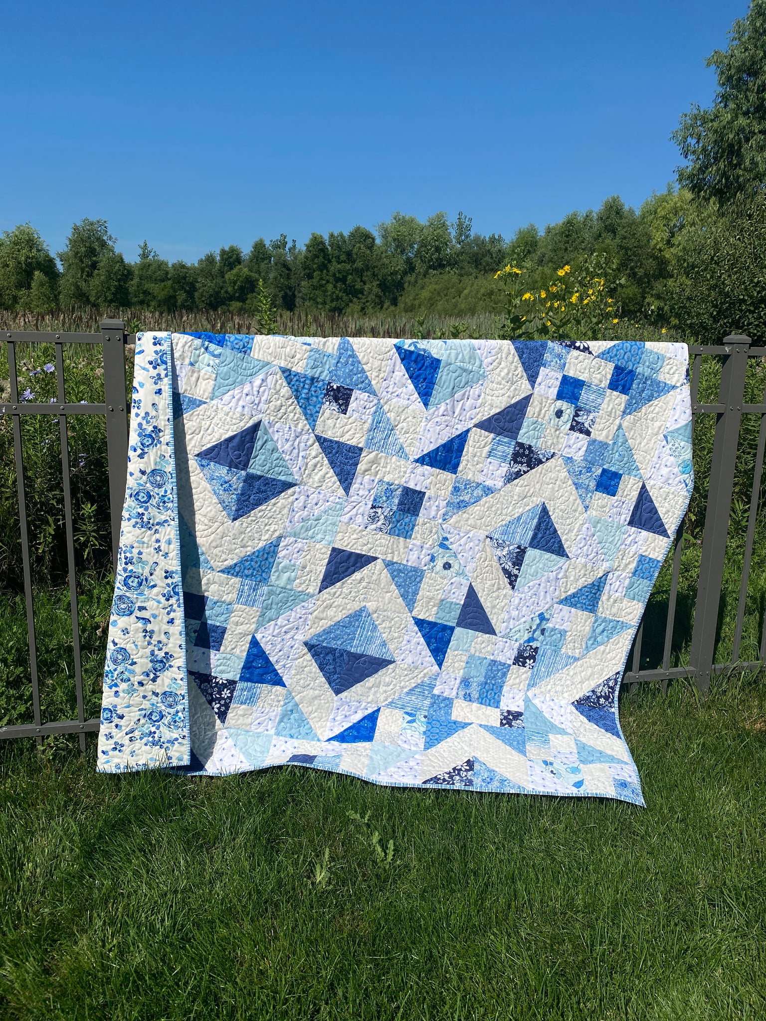 Filtered Sunshine Quilt PDF Pattern – Farmer’s Daughter Stitches