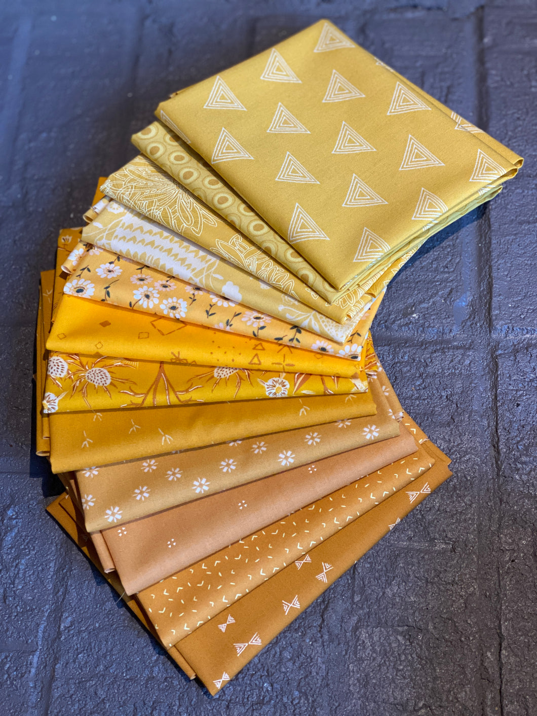 Butter and Toffee Fat Quarter Bundle